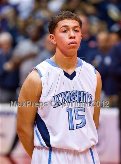 Thumbnail 3 in Clovis West vs Bullard (CIF CS D1 Final) photogallery.