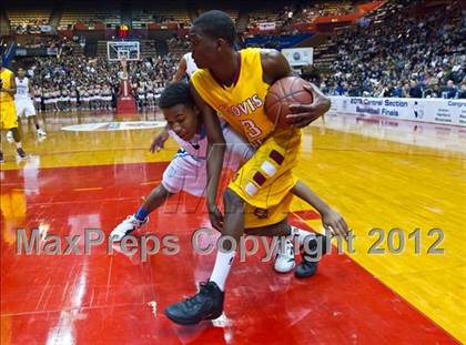 Thumbnail 2 in Clovis West vs Bullard (CIF CS D1 Final) photogallery.