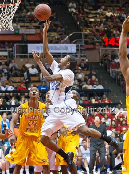 Thumbnail 3 in Clovis West vs Bullard (CIF CS D1 Final) photogallery.