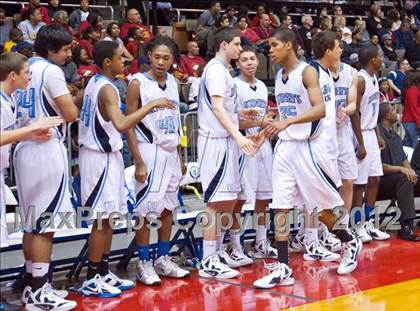 Thumbnail 1 in Clovis West vs Bullard (CIF CS D1 Final) photogallery.
