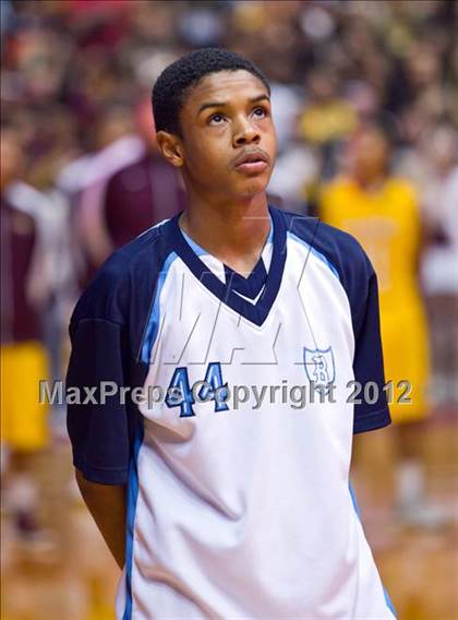 Thumbnail 3 in Clovis West vs Bullard (CIF CS D1 Final) photogallery.