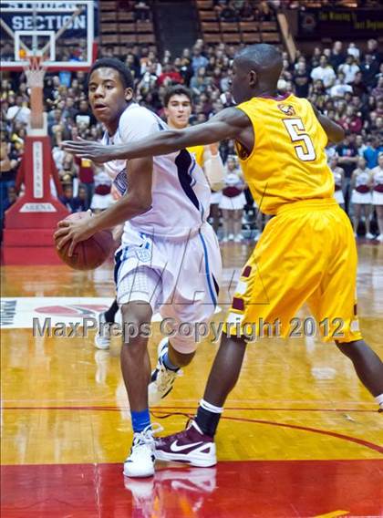 Thumbnail 3 in Clovis West vs Bullard (CIF CS D1 Final) photogallery.