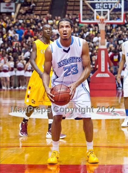 Thumbnail 1 in Clovis West vs Bullard (CIF CS D1 Final) photogallery.