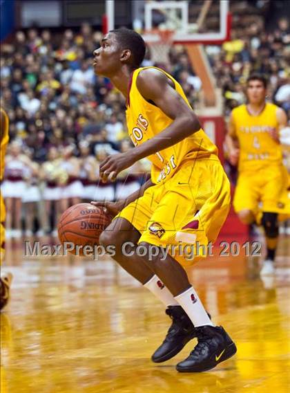 Thumbnail 3 in Clovis West vs Bullard (CIF CS D1 Final) photogallery.