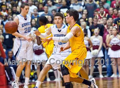 Thumbnail 2 in Clovis West vs Bullard (CIF CS D1 Final) photogallery.