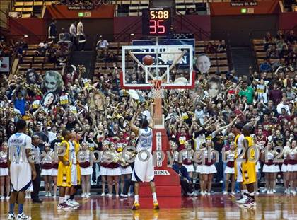 Thumbnail 1 in Clovis West vs Bullard (CIF CS D1 Final) photogallery.