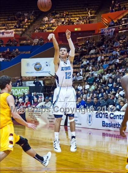 Thumbnail 1 in Clovis West vs Bullard (CIF CS D1 Final) photogallery.