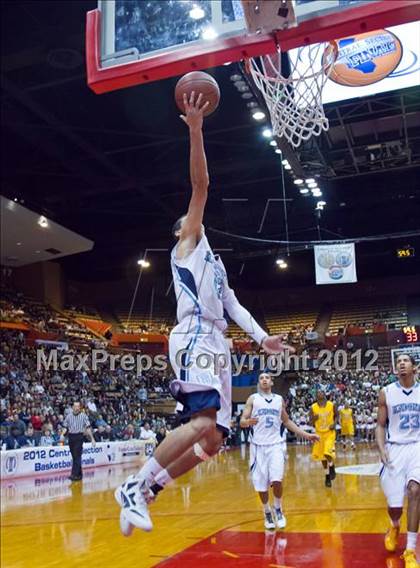 Thumbnail 3 in Clovis West vs Bullard (CIF CS D1 Final) photogallery.