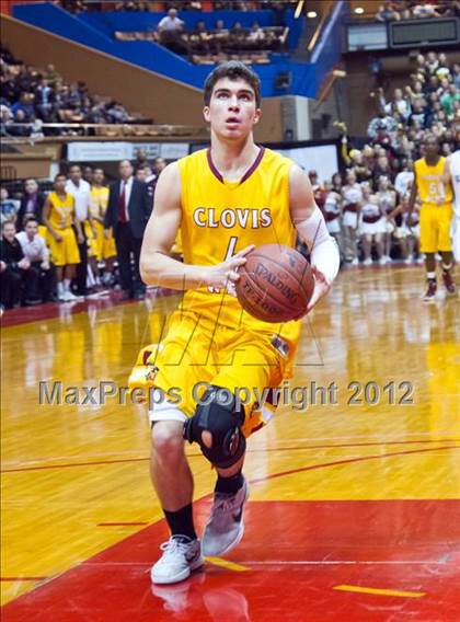 Thumbnail 1 in Clovis West vs Bullard (CIF CS D1 Final) photogallery.