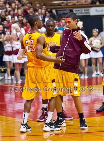 Thumbnail 3 in Clovis West vs Bullard (CIF CS D1 Final) photogallery.