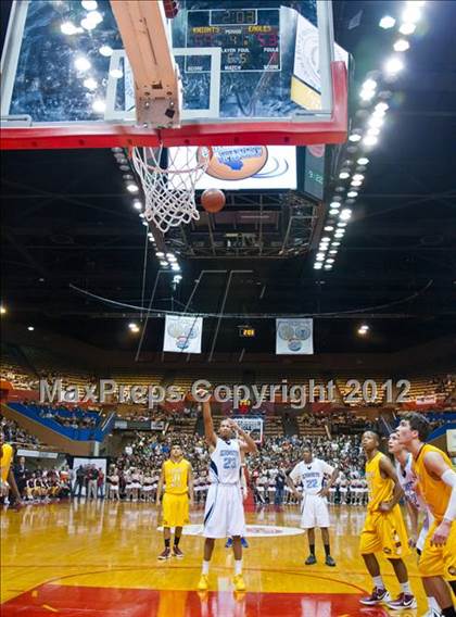Thumbnail 2 in Clovis West vs Bullard (CIF CS D1 Final) photogallery.
