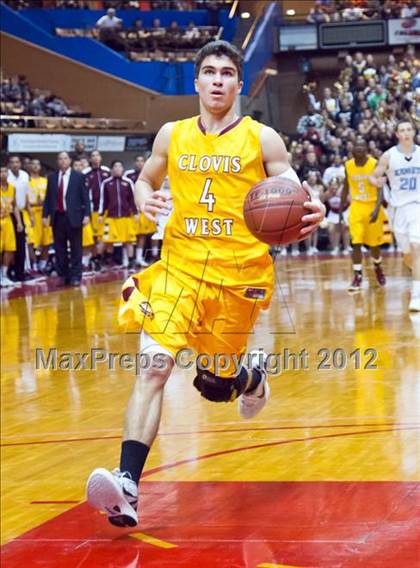 Thumbnail 3 in Clovis West vs Bullard (CIF CS D1 Final) photogallery.