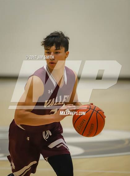 Thumbnail 2 in Valley vs. Piedra Vista (Jalene Berger Allstate Holiday Hoops Classic) photogallery.