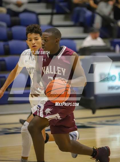 Thumbnail 3 in Valley vs. Piedra Vista (Jalene Berger Allstate Holiday Hoops Classic) photogallery.