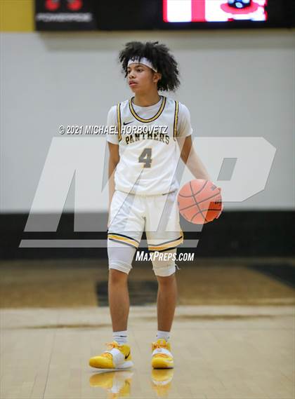 Thumbnail 2 in Hebron @ Plano East photogallery.
