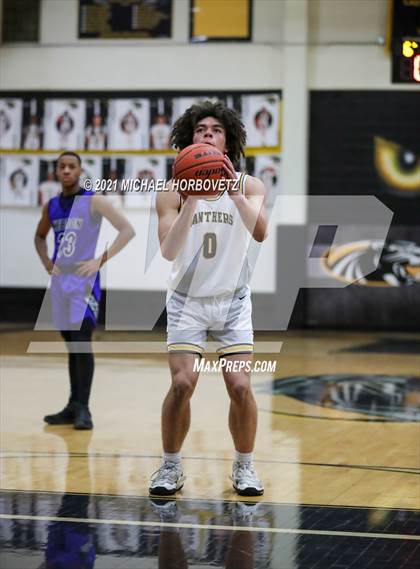 Thumbnail 2 in Hebron @ Plano East photogallery.