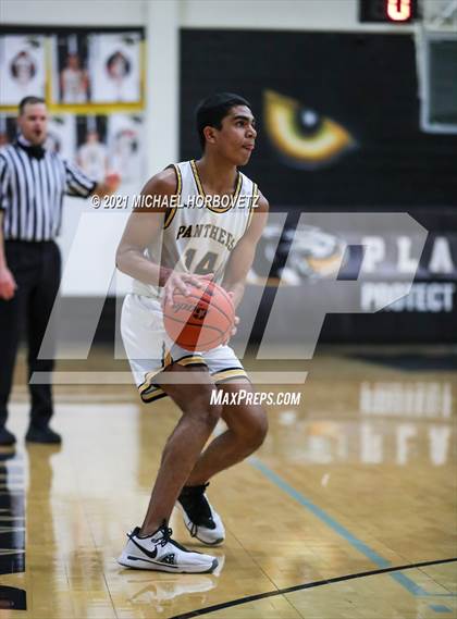 Thumbnail 1 in Hebron @ Plano East photogallery.