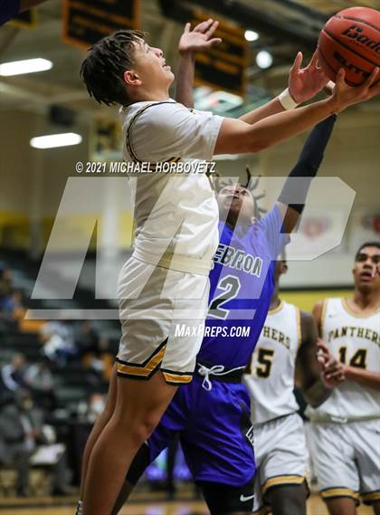 Thumbnail 1 in Hebron @ Plano East photogallery.