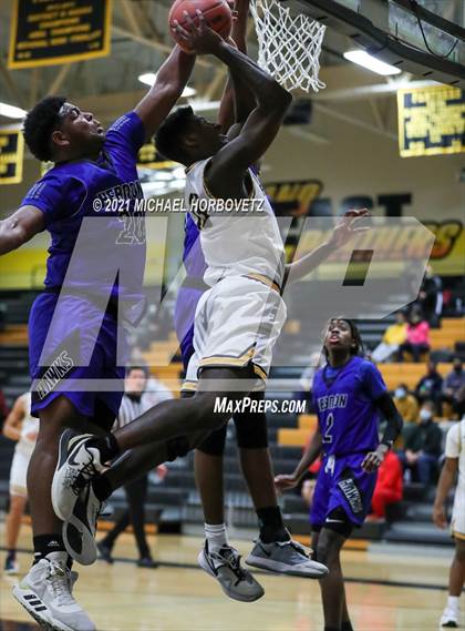 Thumbnail 2 in Hebron @ Plano East photogallery.