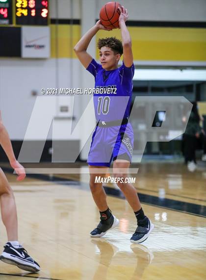 Thumbnail 1 in Hebron @ Plano East photogallery.