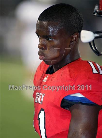 Thumbnail 3 in Guyer @ Horn photogallery.
