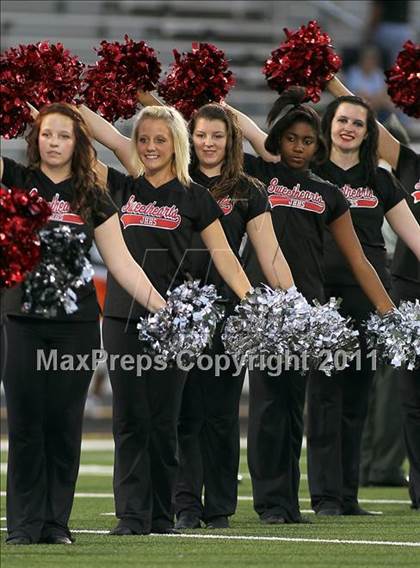 Thumbnail 3 in Guyer @ Horn photogallery.