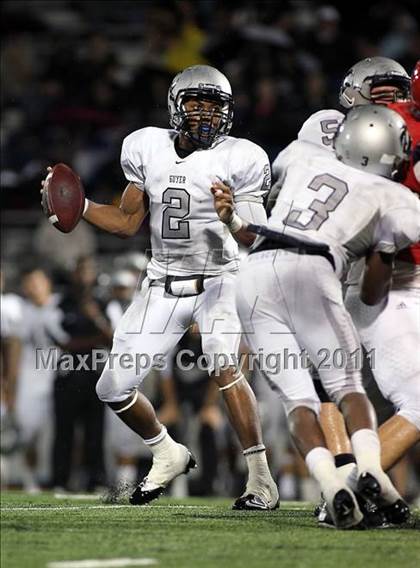 Thumbnail 2 in Guyer @ Horn photogallery.