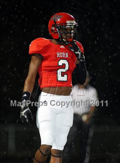 Thumbnail 1 in Guyer @ Horn photogallery.