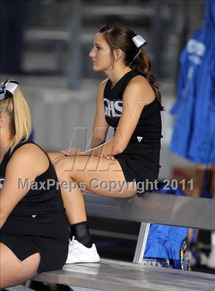 Thumbnail 3 in Guyer @ Horn photogallery.