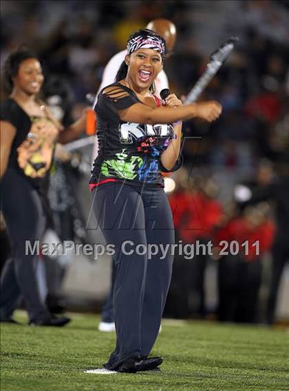 Thumbnail 3 in Guyer @ Horn photogallery.