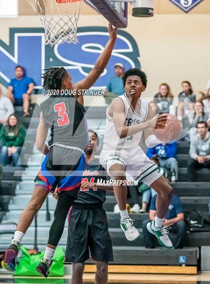 Thumbnail 1 in Sacred Heart Cathedral Preparatory vs. St. Ignatius (CIF-CCS DIII Championship) photogallery.