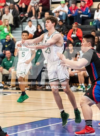 Thumbnail 1 in Sacred Heart Cathedral Preparatory vs. St. Ignatius (CIF-CCS DIII Championship) photogallery.