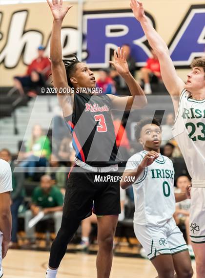 Thumbnail 2 in Sacred Heart Cathedral Preparatory vs. St. Ignatius (CIF-CCS DIII Championship) photogallery.
