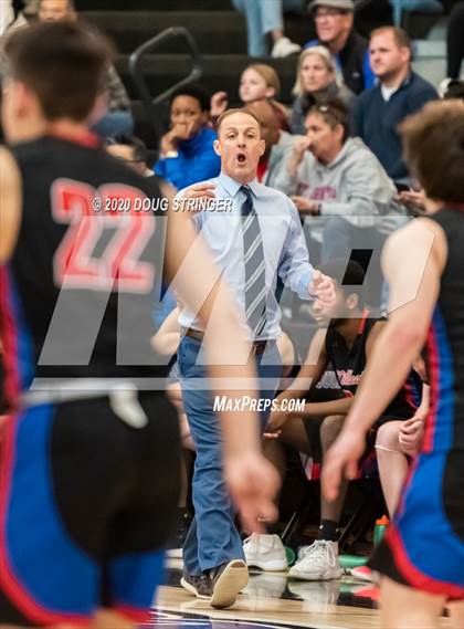 Thumbnail 3 in Sacred Heart Cathedral Preparatory vs. St. Ignatius (CIF-CCS DIII Championship) photogallery.