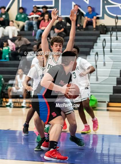 Thumbnail 3 in Sacred Heart Cathedral Preparatory vs. St. Ignatius (CIF-CCS DIII Championship) photogallery.