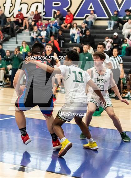 Thumbnail 1 in Sacred Heart Cathedral Preparatory vs. St. Ignatius (CIF-CCS DIII Championship) photogallery.