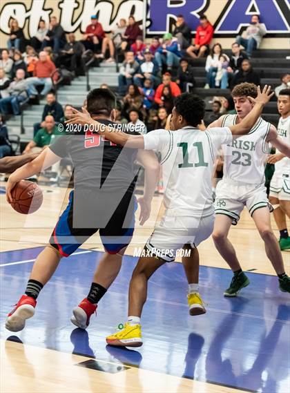 Thumbnail 3 in Sacred Heart Cathedral Preparatory vs. St. Ignatius (CIF-CCS DIII Championship) photogallery.