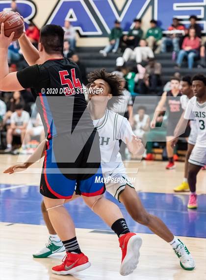 Thumbnail 3 in Sacred Heart Cathedral Preparatory vs. St. Ignatius (CIF-CCS DIII Championship) photogallery.