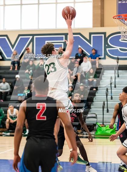 Thumbnail 1 in Sacred Heart Cathedral Preparatory vs. St. Ignatius (CIF-CCS DIII Championship) photogallery.
