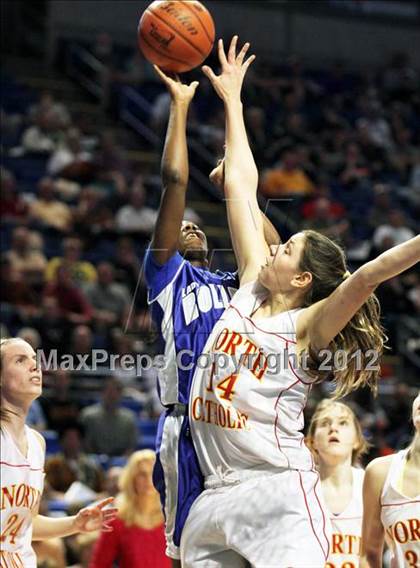 Thumbnail 2 in Steelton-Highspire vs. North Catholic (PIAA A Final) photogallery.