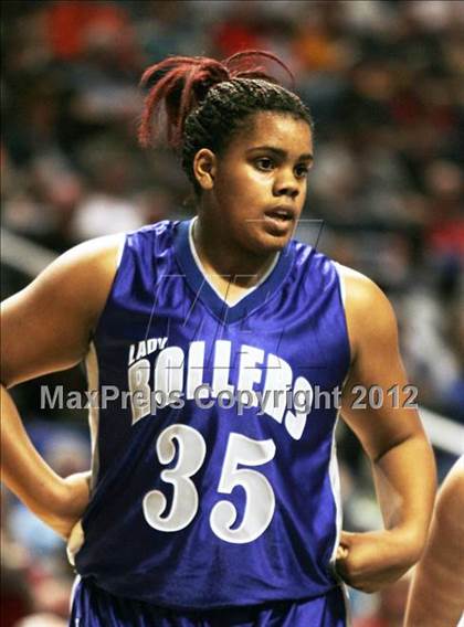 Thumbnail 2 in Steelton-Highspire vs. North Catholic (PIAA A Final) photogallery.
