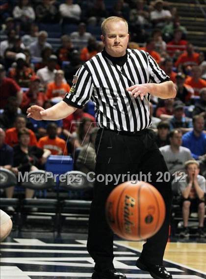 Thumbnail 3 in Steelton-Highspire vs. North Catholic (PIAA A Final) photogallery.