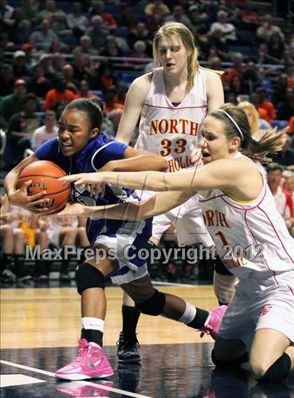 Thumbnail 3 in Steelton-Highspire vs. North Catholic (PIAA A Final) photogallery.