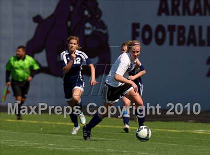 Thumbnail 2 in Bartlesville vs Fayetteville photogallery.