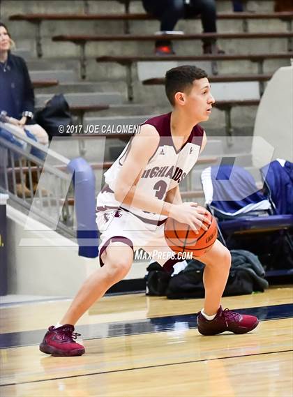 Thumbnail 3 in Smithson Valley vs Highlands (SAISD Invitational) photogallery.