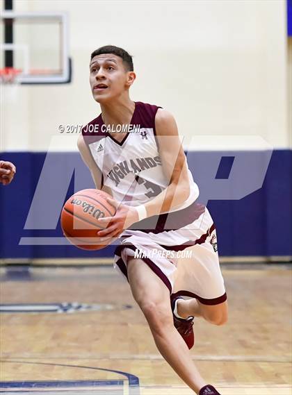 Thumbnail 3 in Smithson Valley vs Highlands (SAISD Invitational) photogallery.