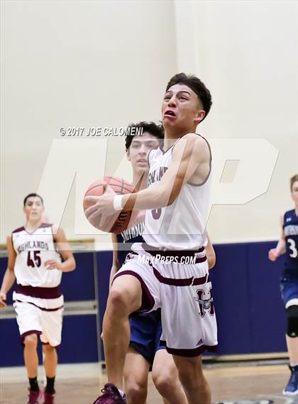 Thumbnail 2 in Smithson Valley vs Highlands (SAISD Invitational) photogallery.
