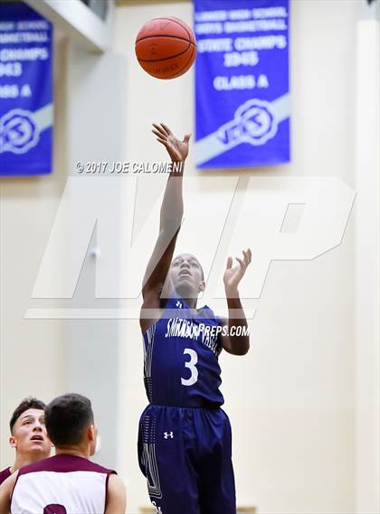 Thumbnail 3 in Smithson Valley vs Highlands (SAISD Invitational) photogallery.