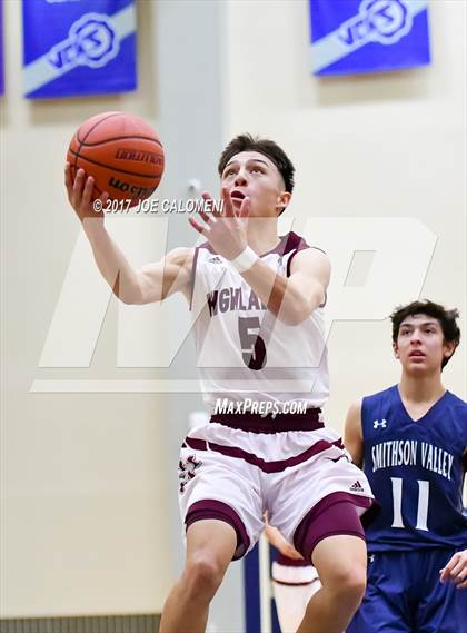 Thumbnail 1 in Smithson Valley vs Highlands (SAISD Invitational) photogallery.