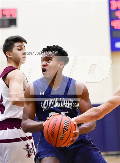 Thumbnail 2 in Smithson Valley vs Highlands (SAISD Invitational) photogallery.